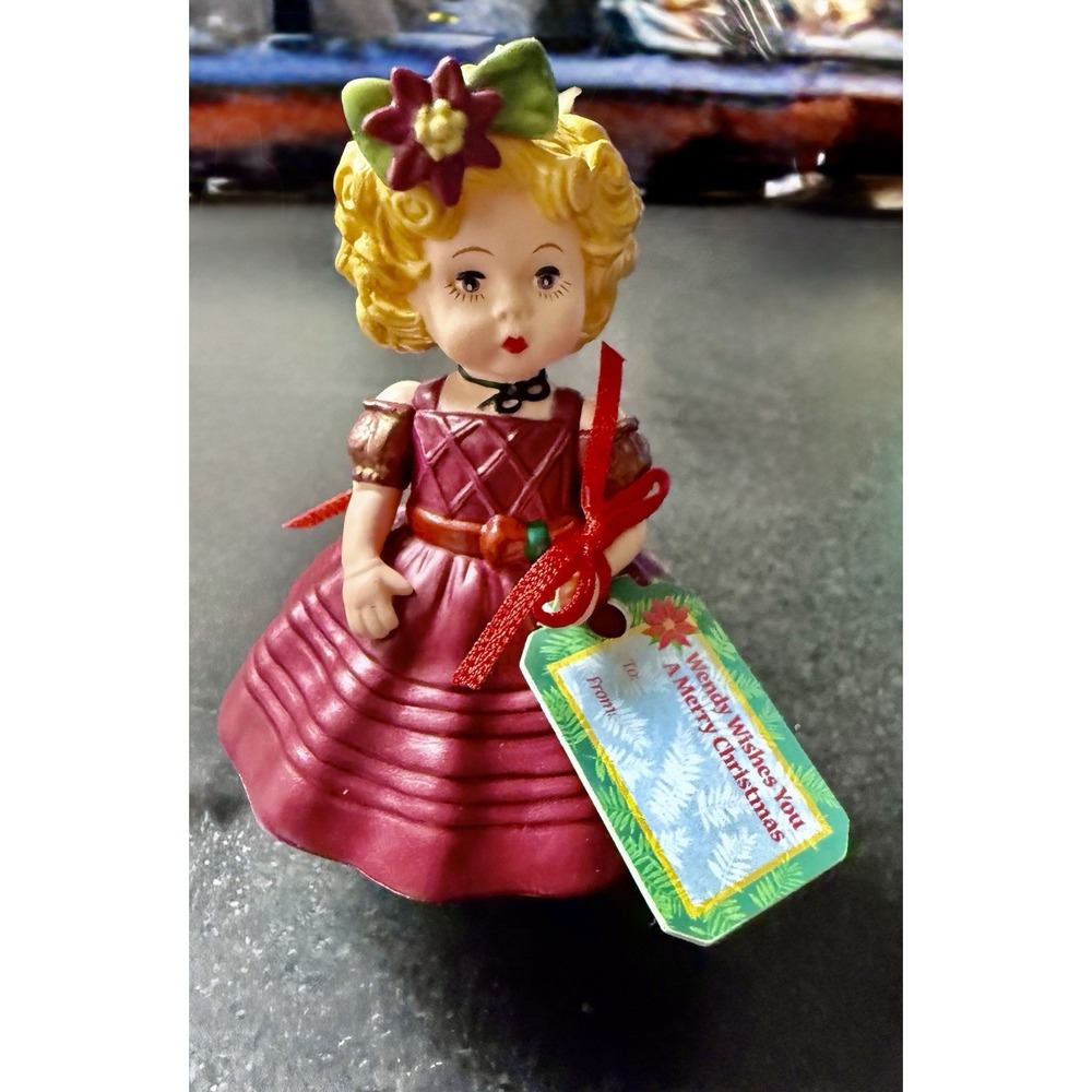 2015 Wendy Wishes You a Merry Christmas Hallmark Ornament Madame Alexander NoBox